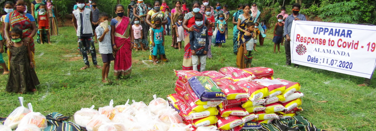 UPPAHAR is distributing food for needy people